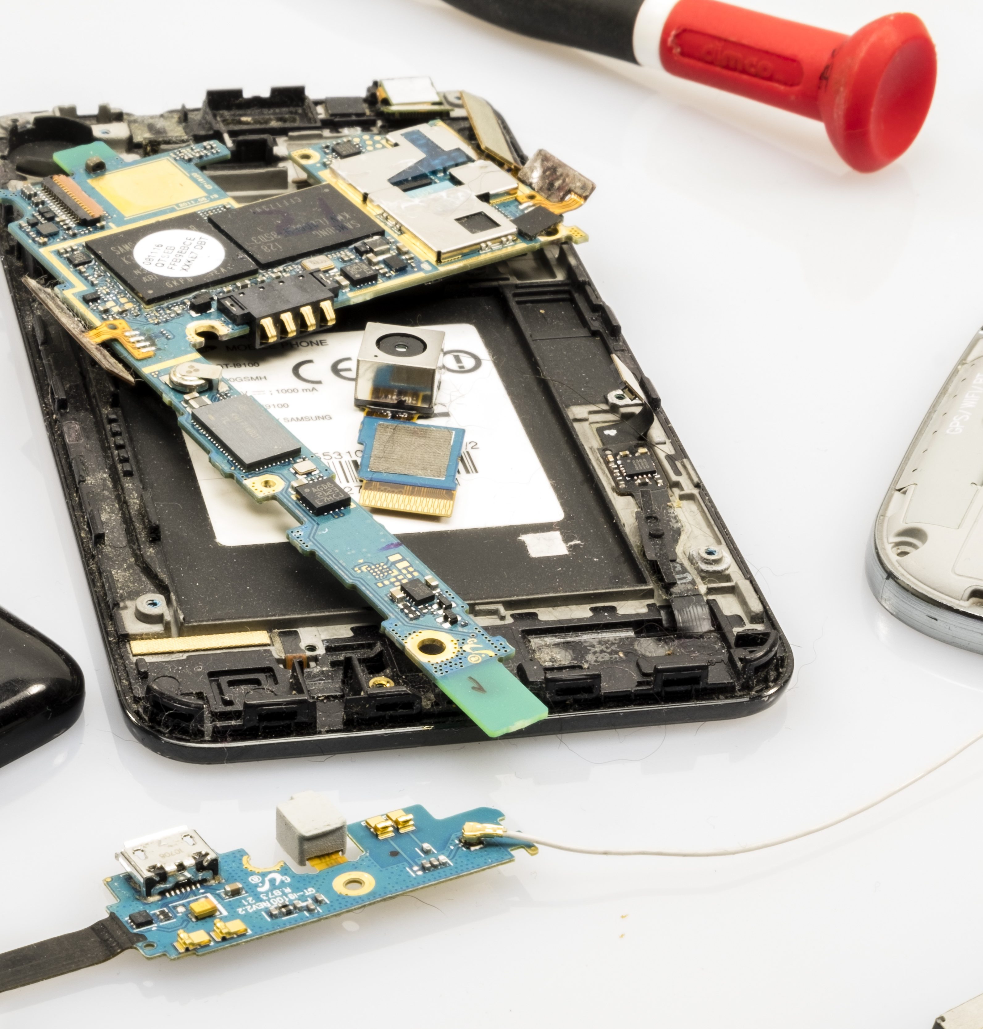 cropped-mobile-phone-2510529-2.jpg
